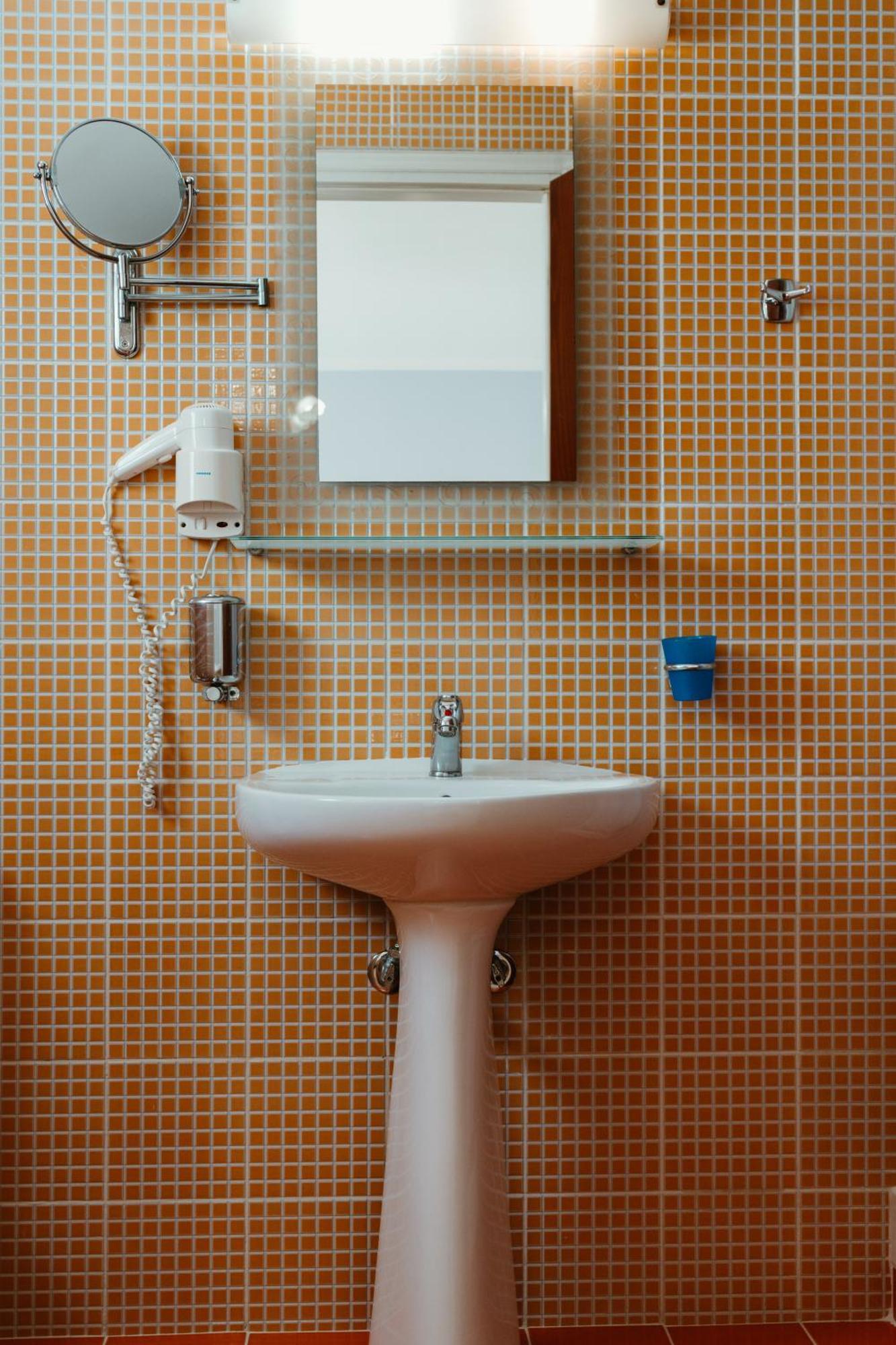 Hotel Livikon Плакиас Экстерьер фото
